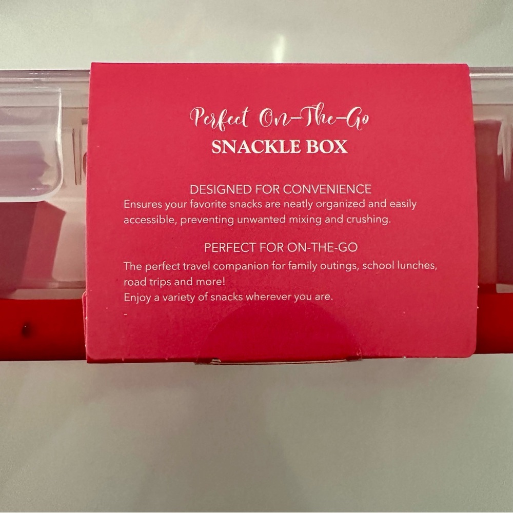 NWT CWC Valentine LOVE Snackle Box - Picture 6 of 9